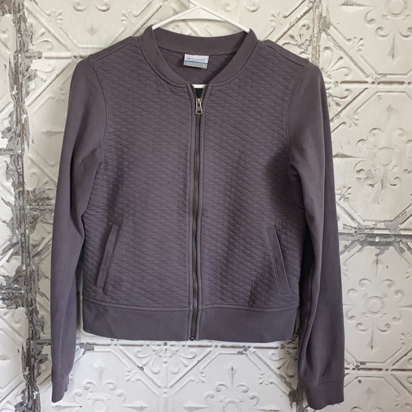 Columbia Jackets & Blazers - Gray Columbia quilted zip up jacket